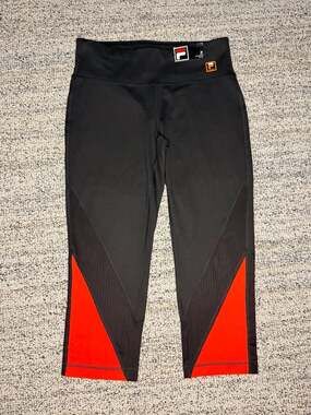 NWT Fila Sport Women's Mid Rise Crop Athletic Leggings Black Orange Mesh Size M